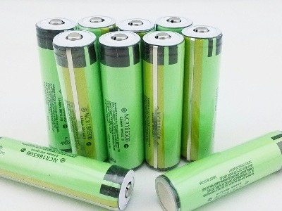 鋰電池有機硅灌封膠案例，聚力膠水絕緣耐高低溫具有優良導熱性能